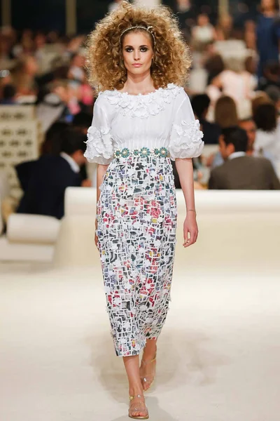 Look 66